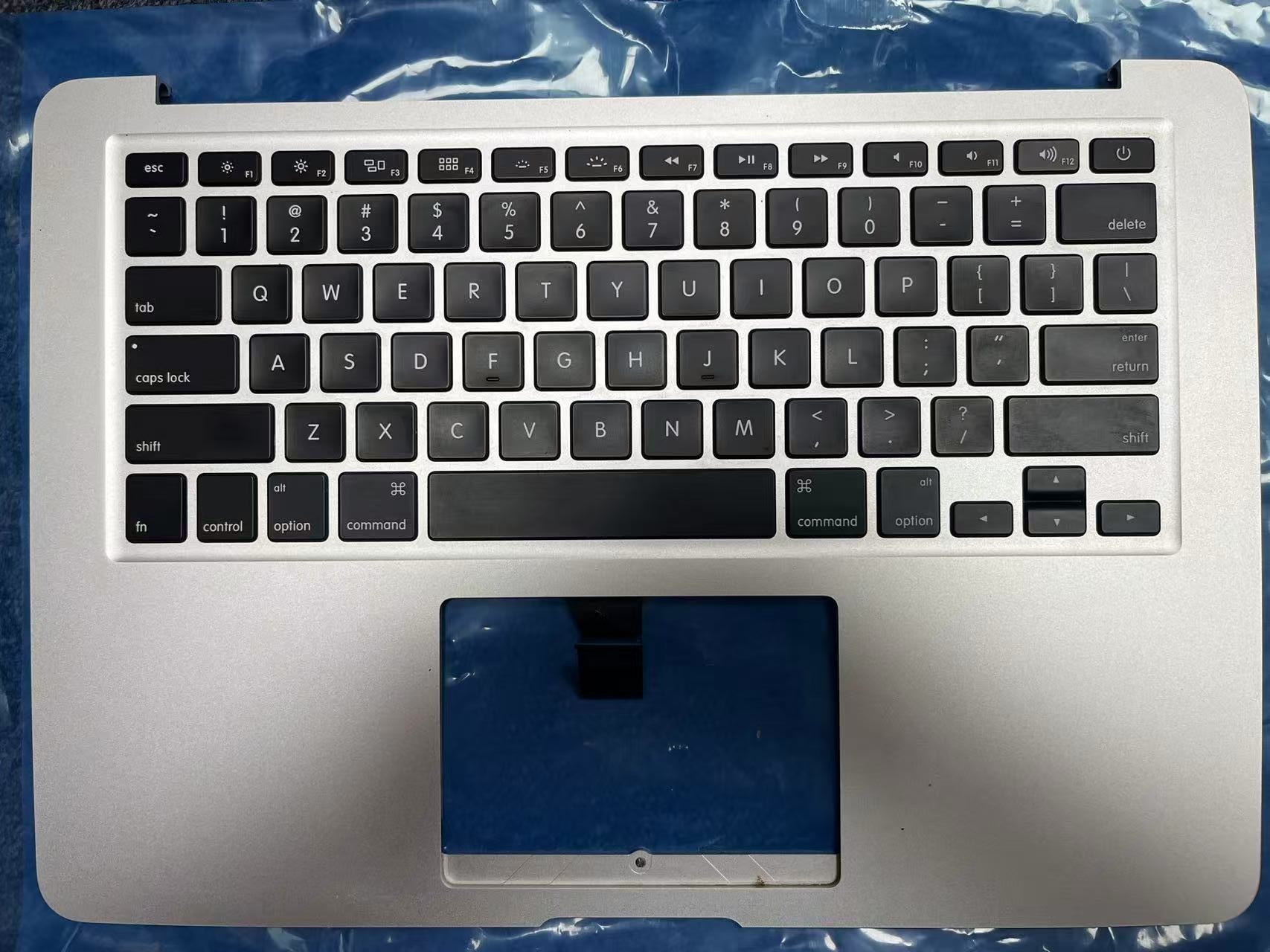 Keyboard Cover - 90% New Original Topcase for A1466