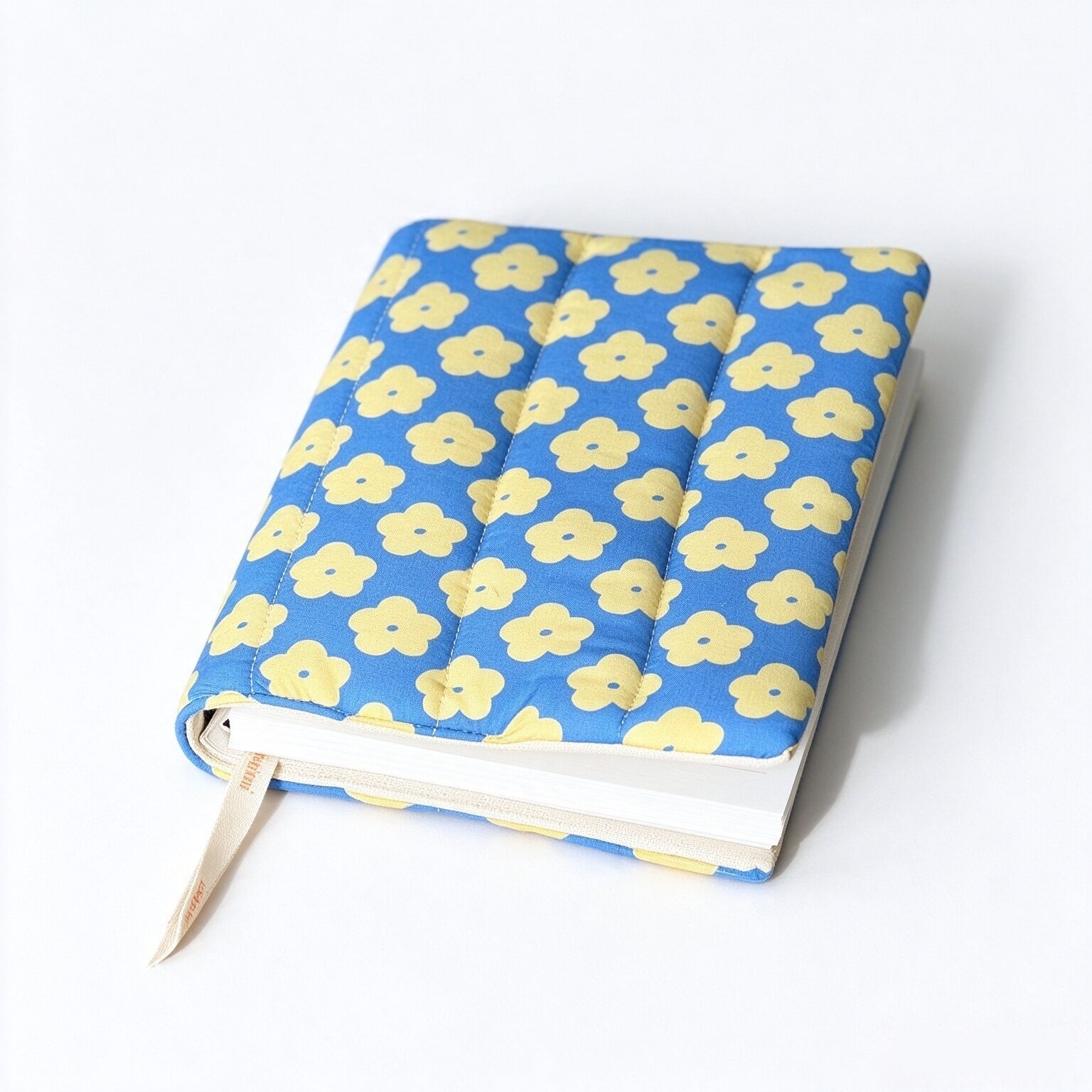 Floral Fabric Quilted Book Cov - Laptop Sleeve 评论和价格